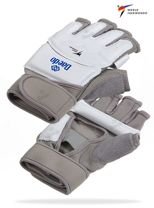 DAEDO World Taekwondo Gloves